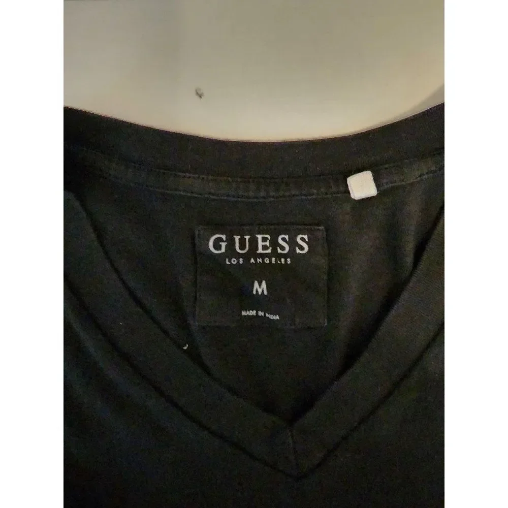 Men's Grey & Black Guess T-Shirt in a Size Medium - Picture 5 of 5